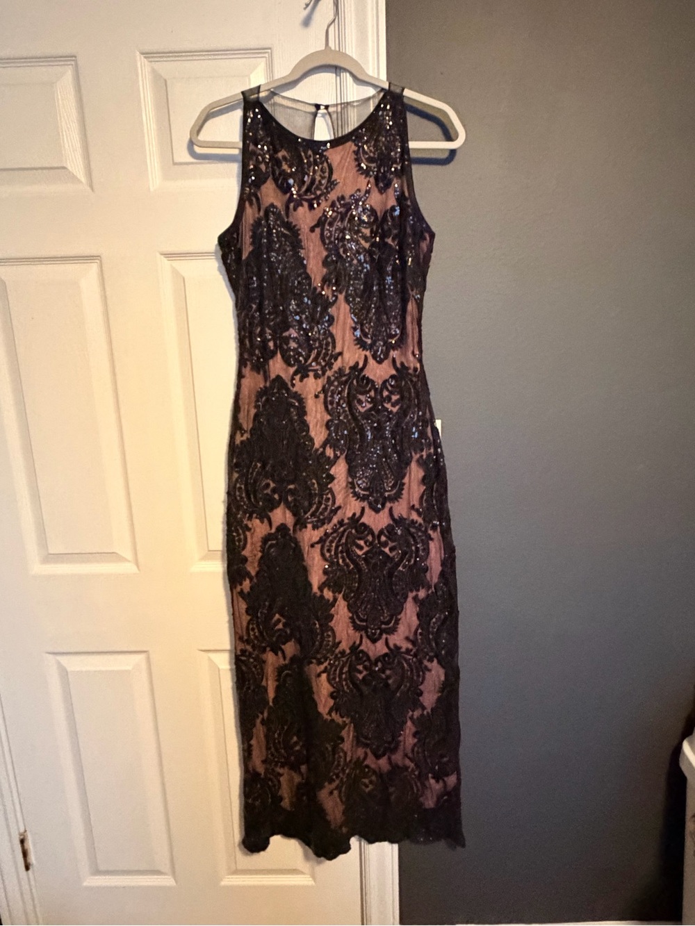Sleeveless Black Sequin Lace Midi Dress with Pink Lining